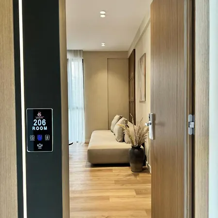 Hotel Ciao Borshi Boutique 4*