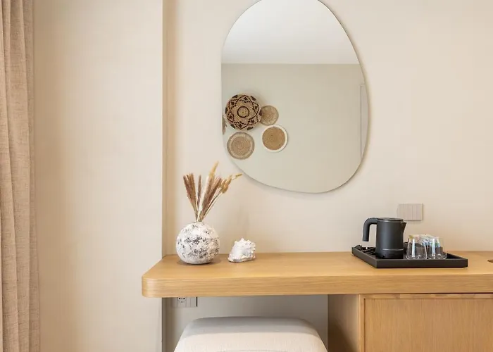 Hotel Ciao Borshi Boutique 4*