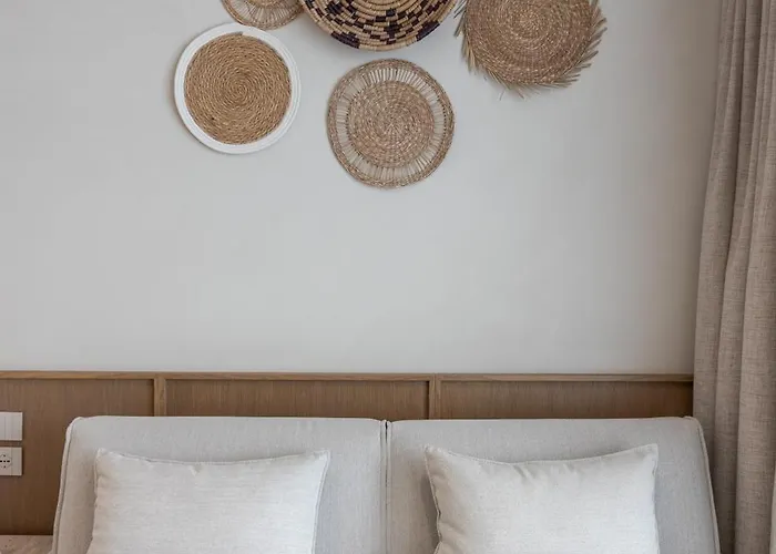 Ciao Borshi Boutique Hotel